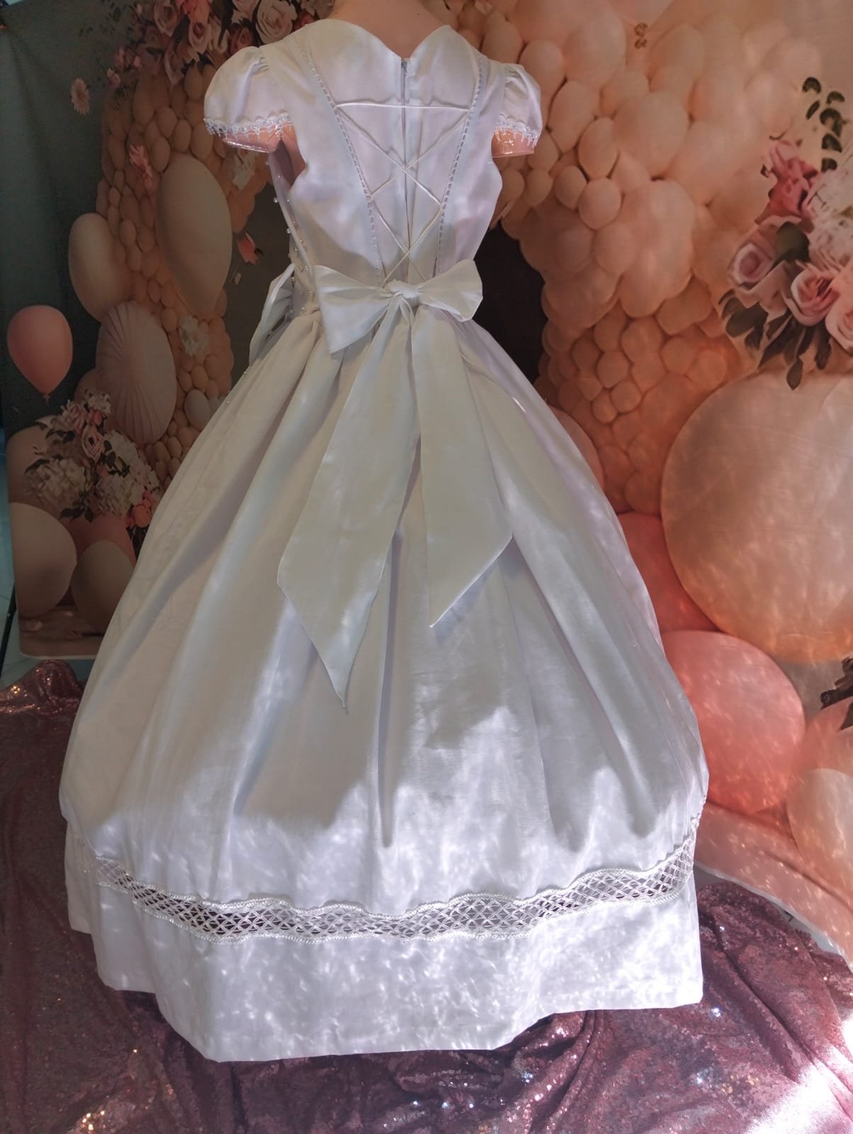 Imagen de VESTIDO MANTA EMBUTIDO